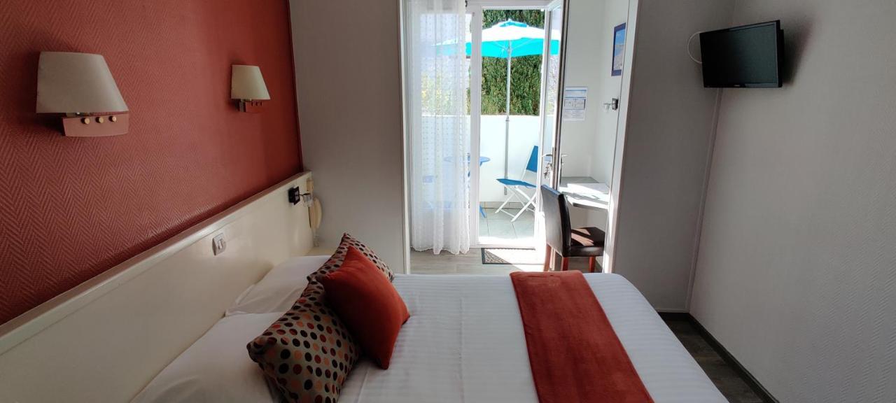 Hotel Logis Les Bleuets Royan